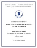 Khóa luận tốt nghiệp Tài chính ngân hàng: Nợ xấu và xử lý nợ xấu tại ngân hàng thương mại quốc tế